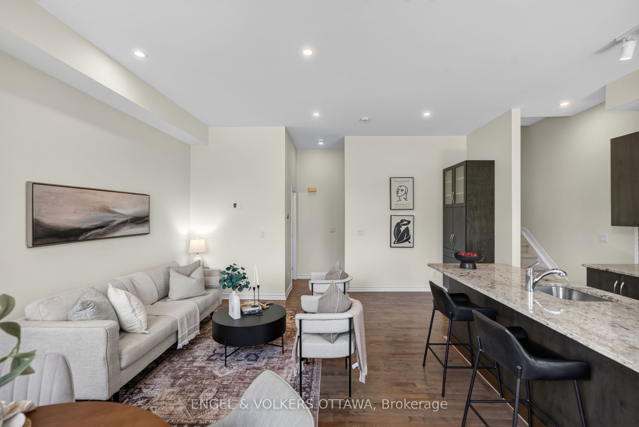 3652 Downpatrick Road Property Photo 20