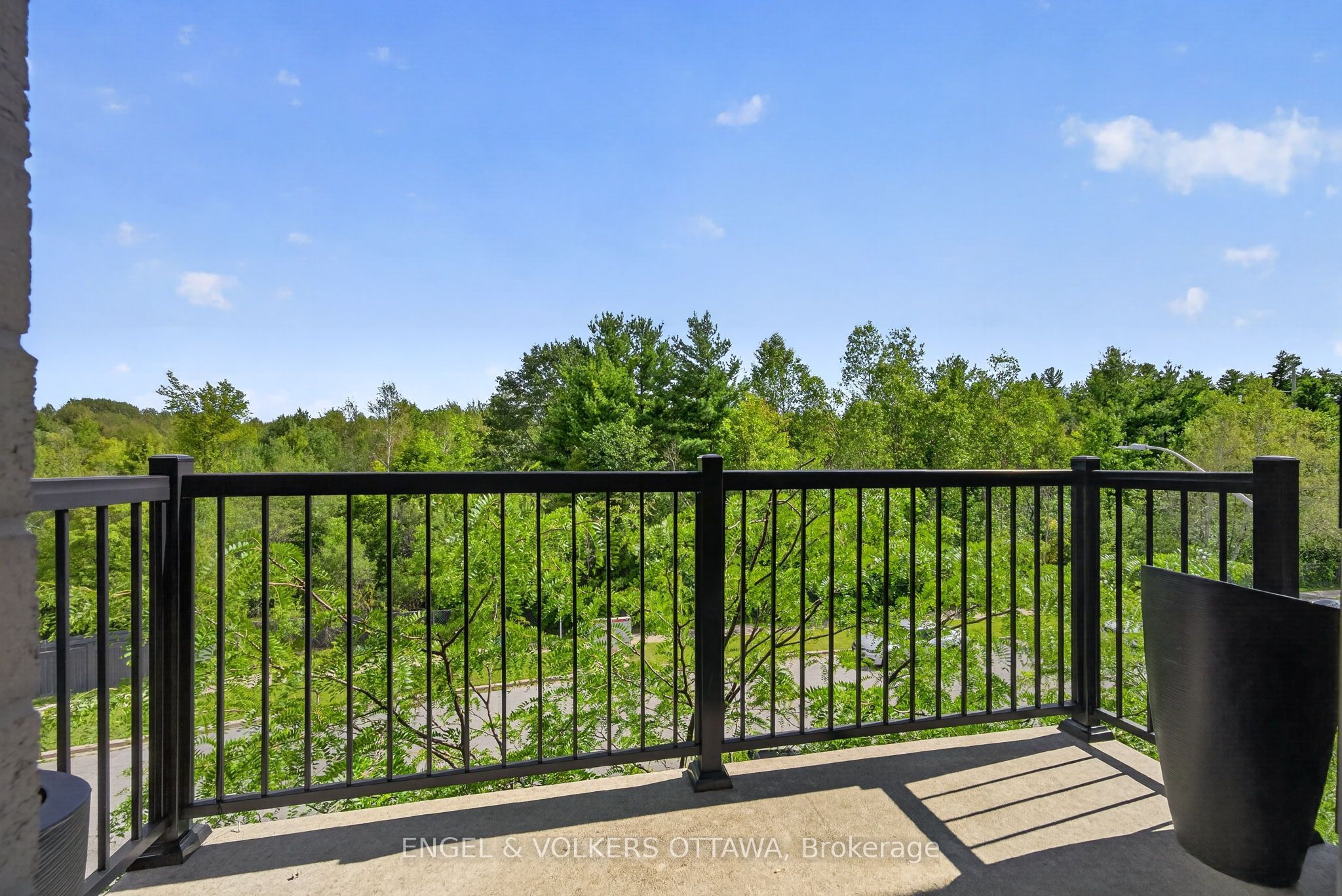 3652 Downpatrick Road Property Photo 24