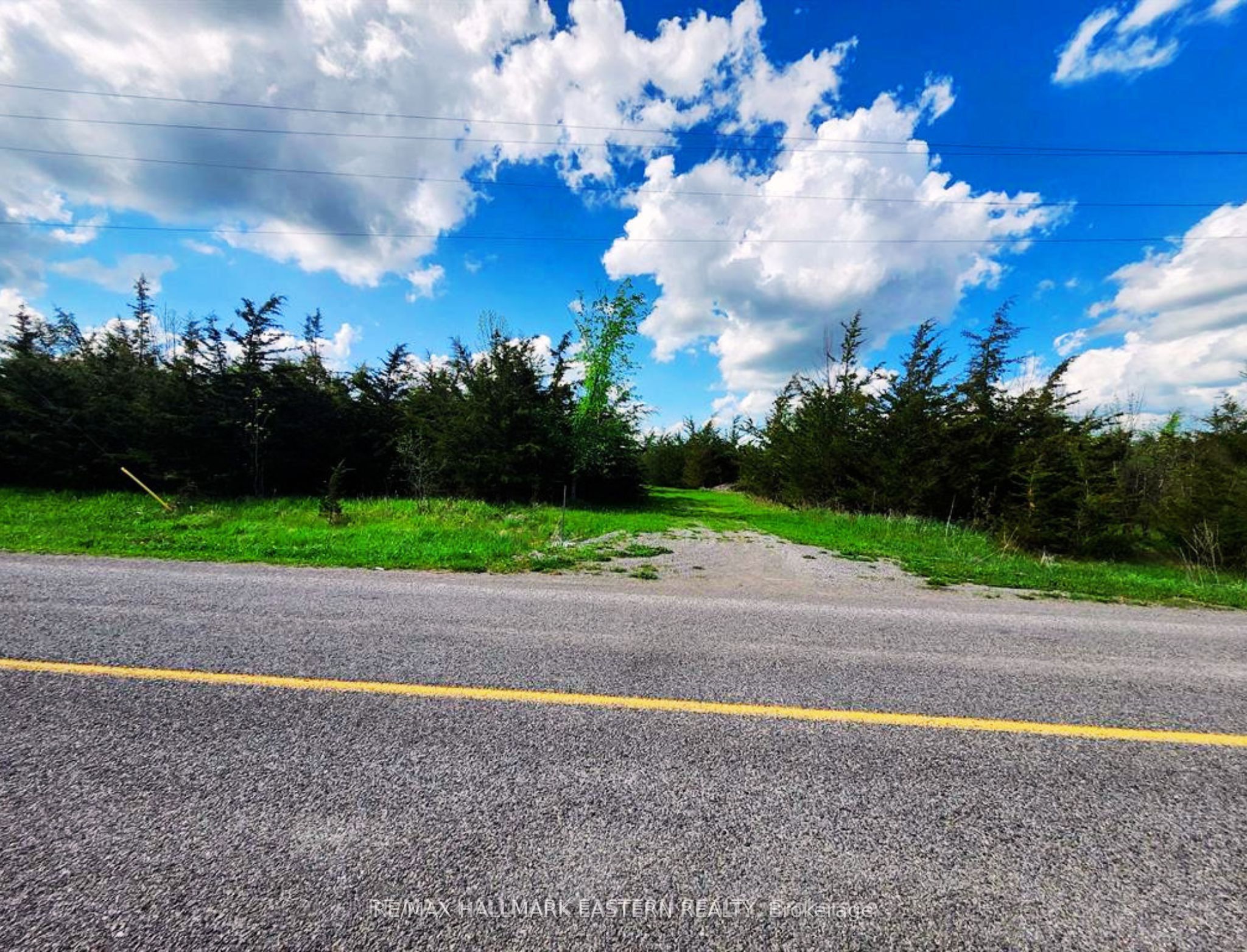 2098 13th Line E Property Photo 9