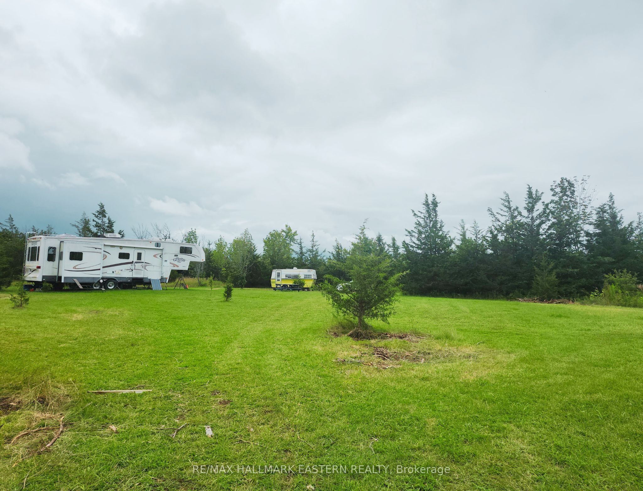 2098 13th Line E Property Photo 15
