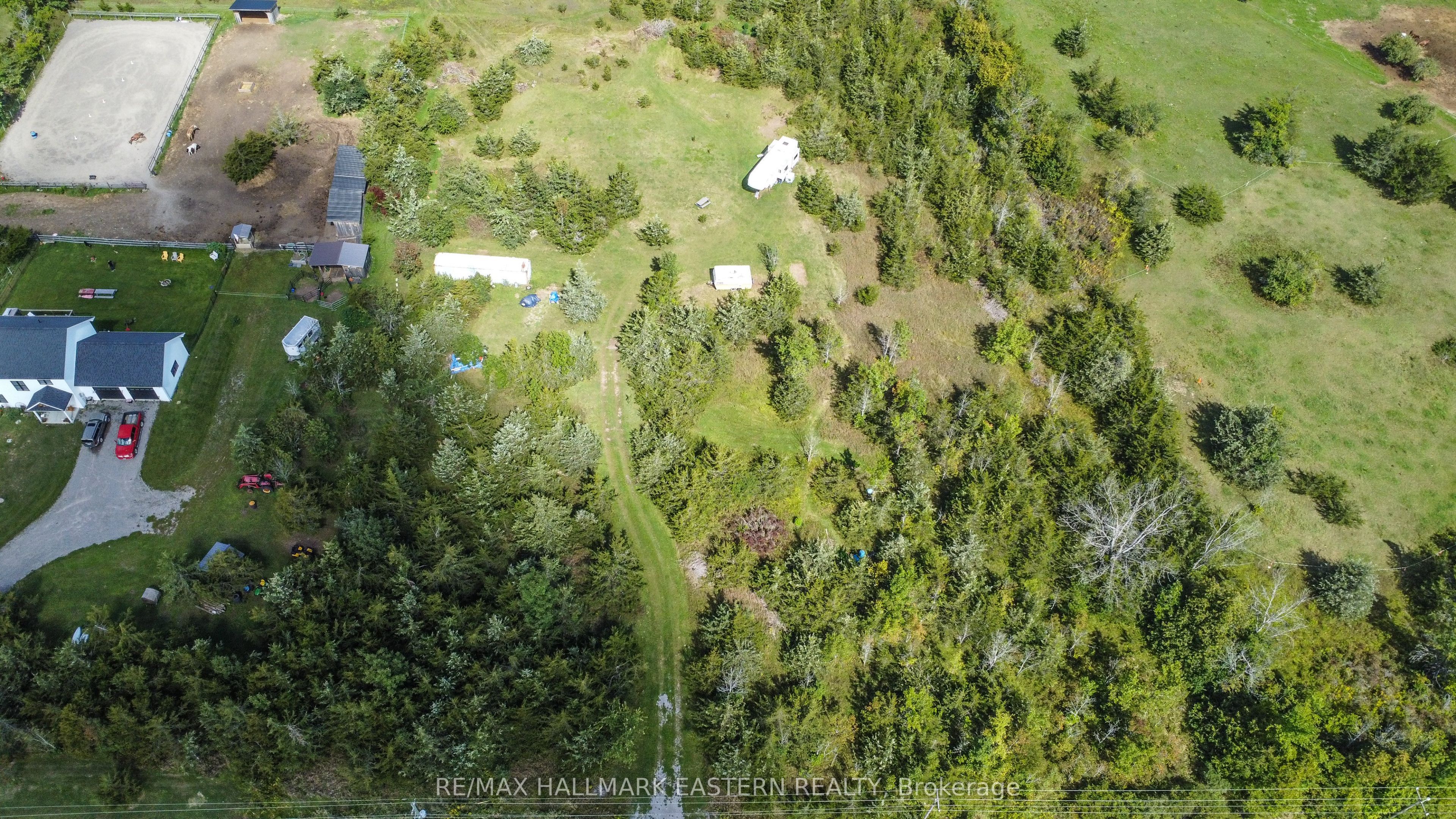 2098 13th Line E Property Photo 20