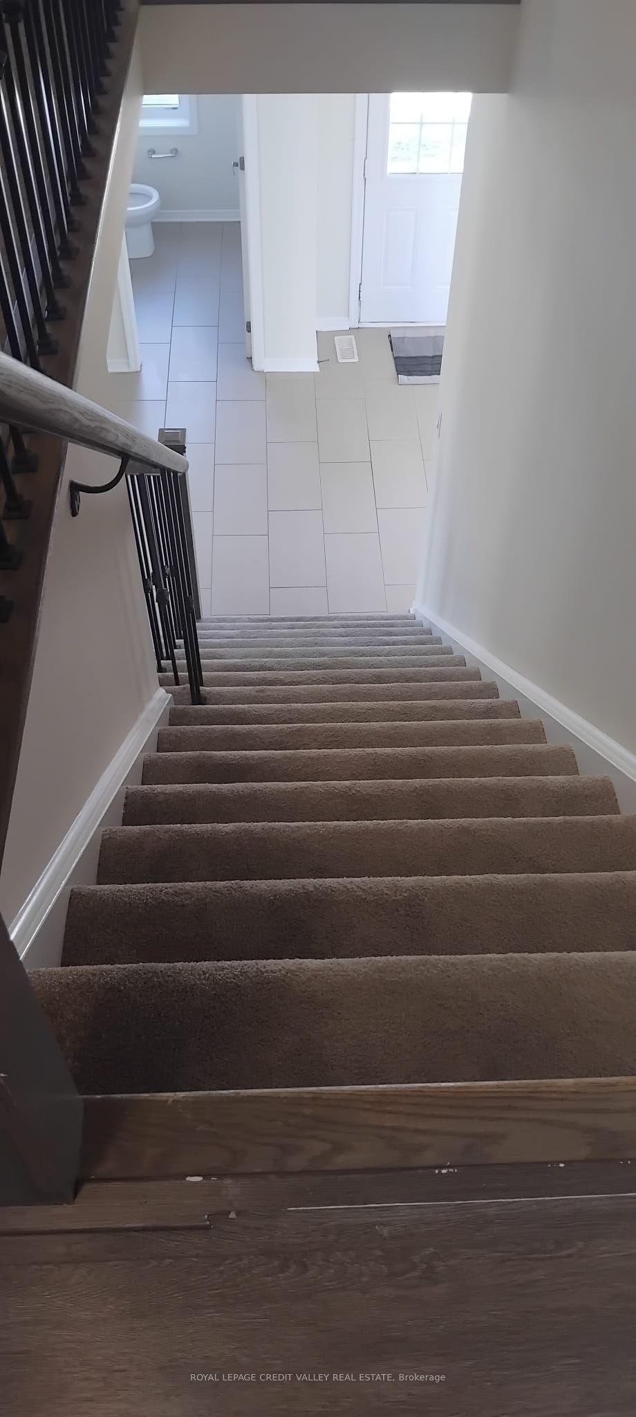76 Fleming Crescent Property Photo 8