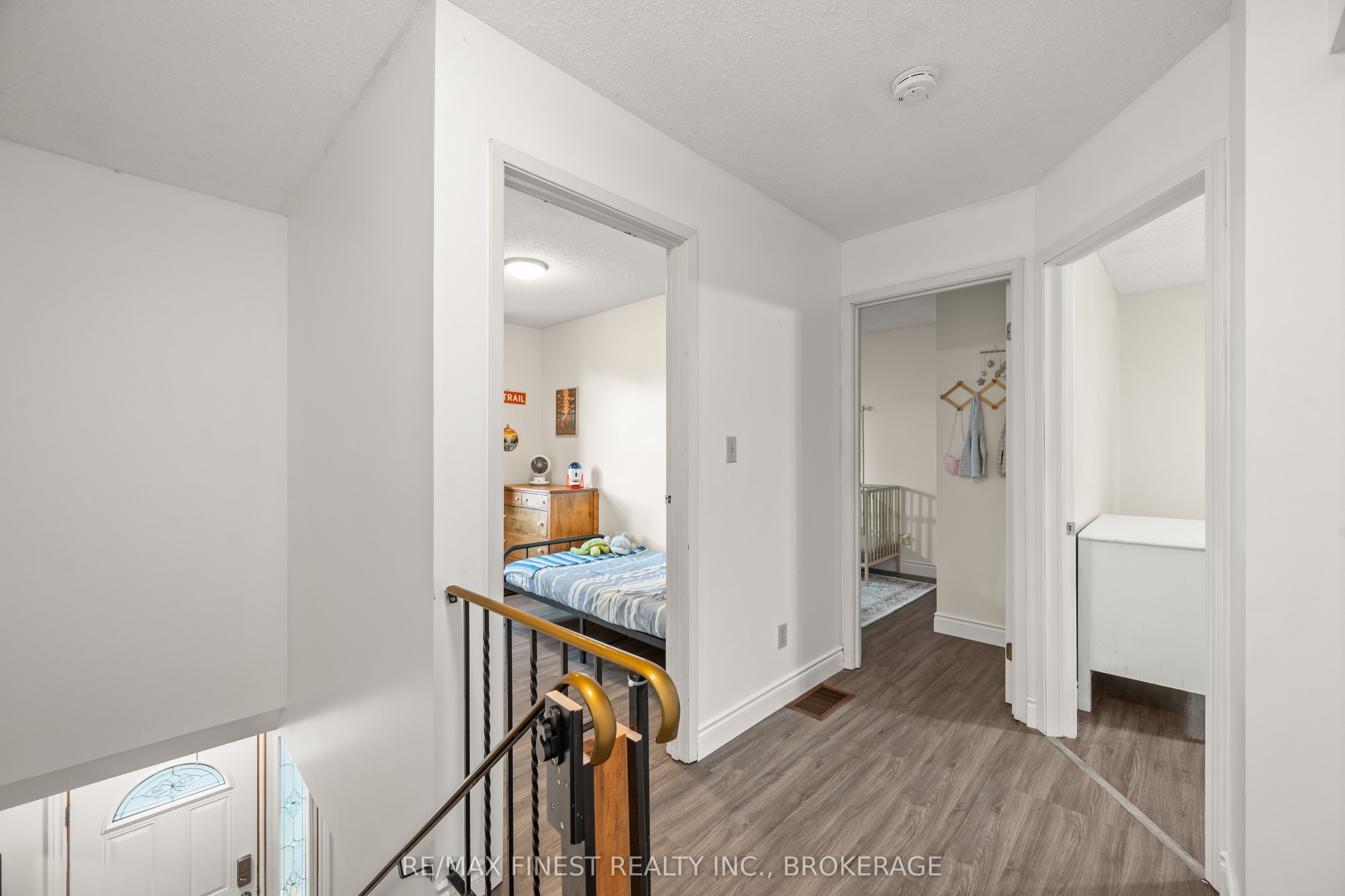 860 Beaconhill Court Property Photo 15