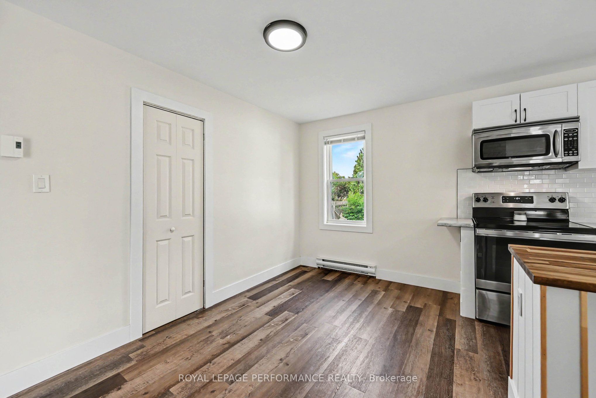 1008 Second Street E Property Photo 14