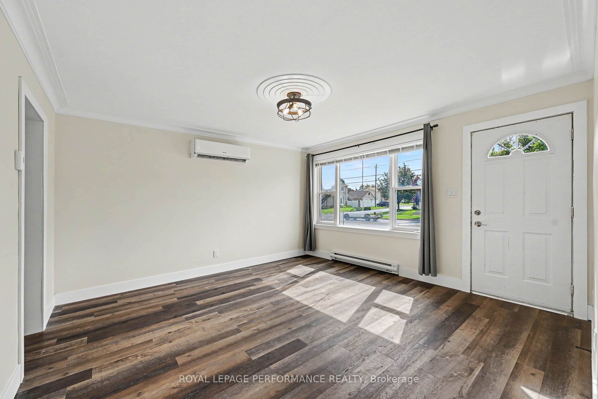 1008 Second Street E Property Photo 16
