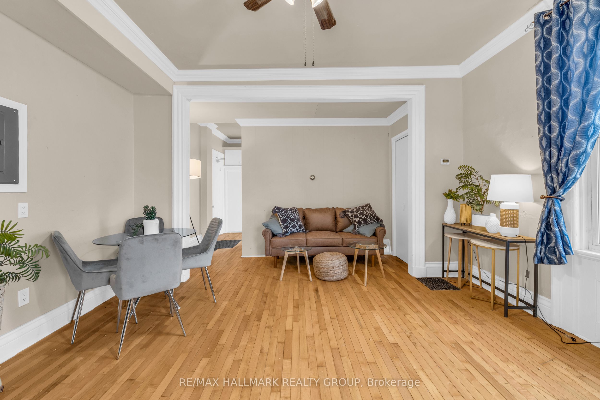15 Elmsley Street N 3 Property Photo 18