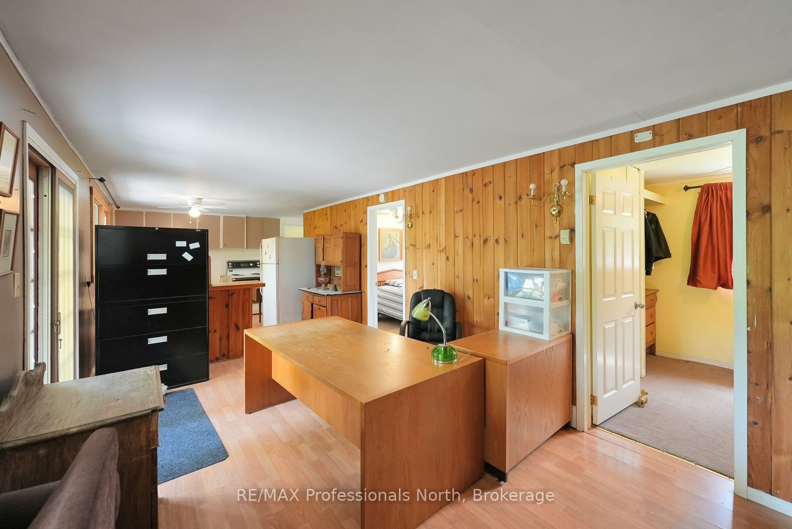 1052 Ablett Court Property Photo 19