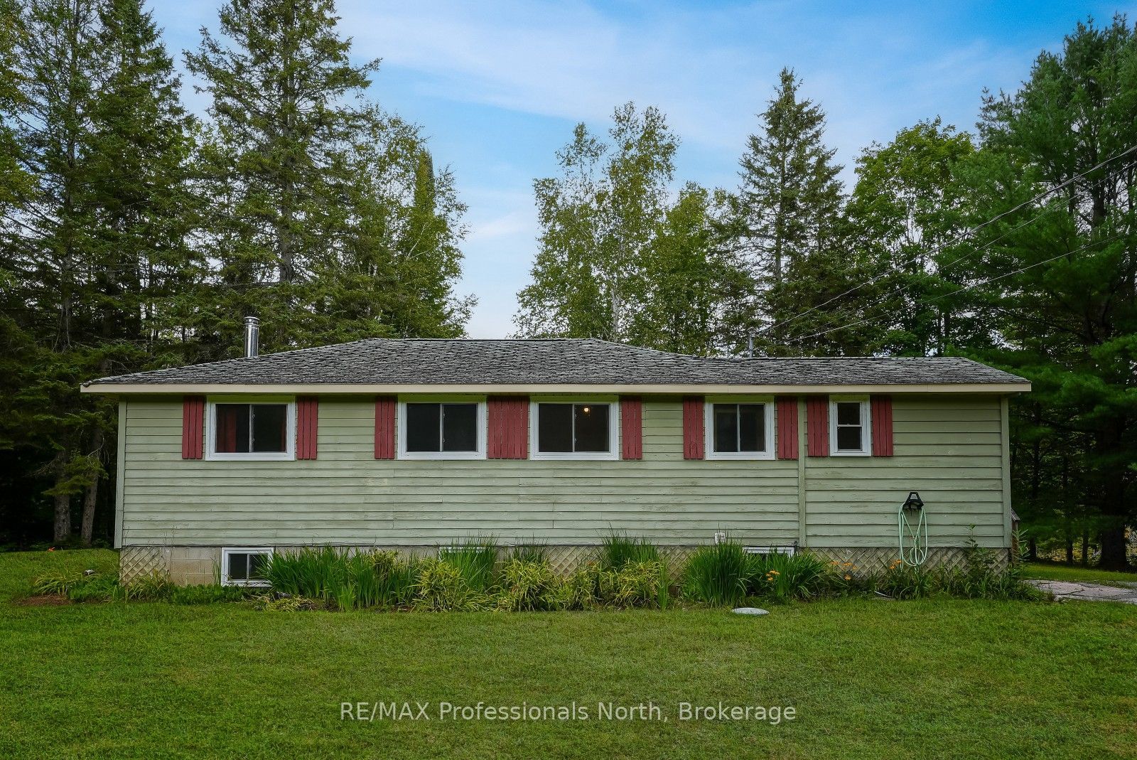 1052 Ablett Court Property Photo 34