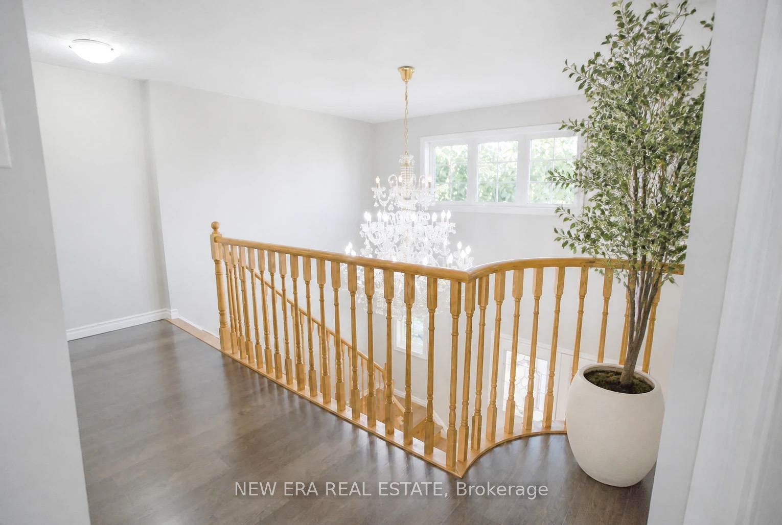 704 Brandenburg Boulevard Property Photo 11