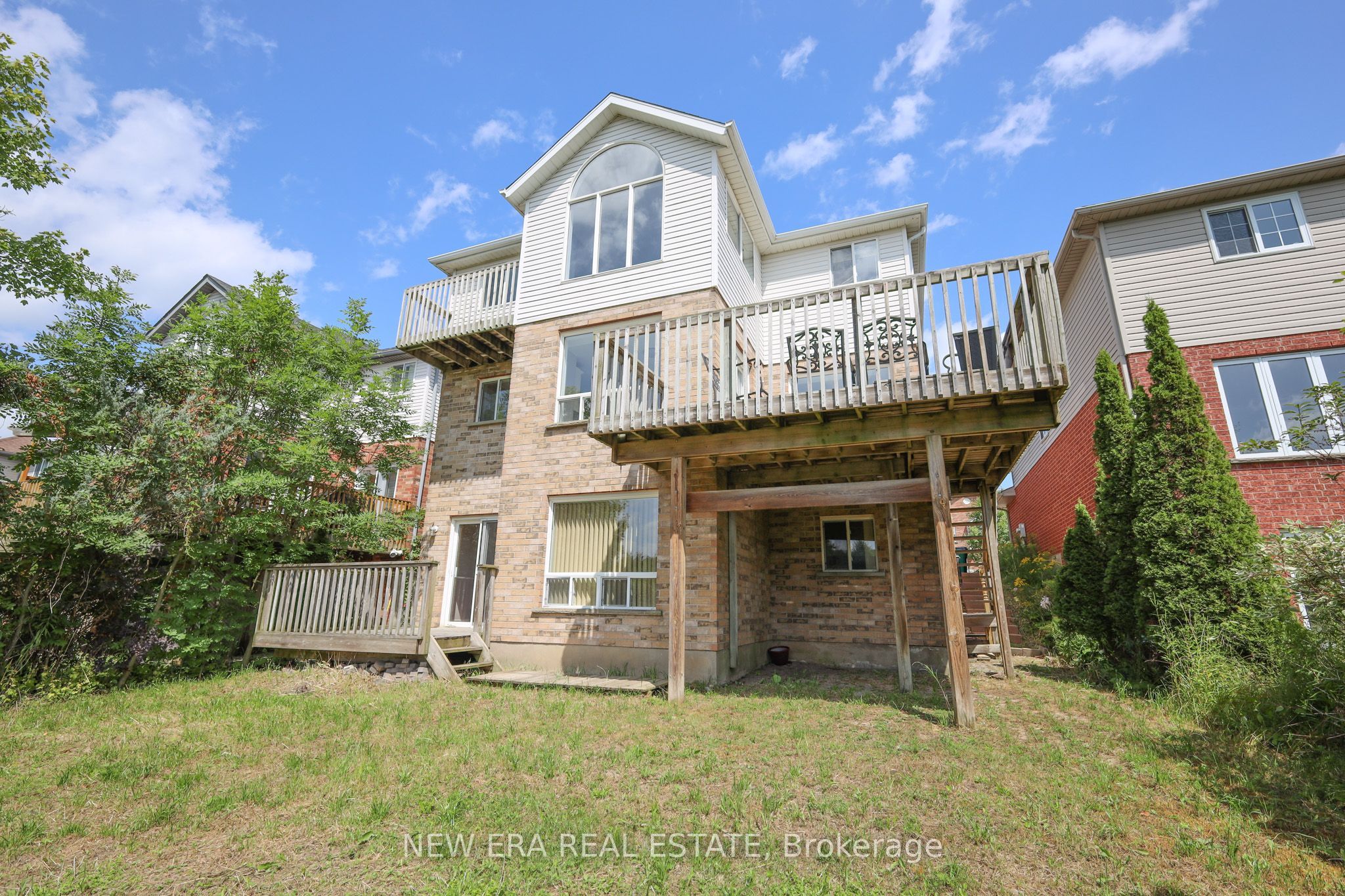 704 Brandenburg Boulevard Property Photo 25