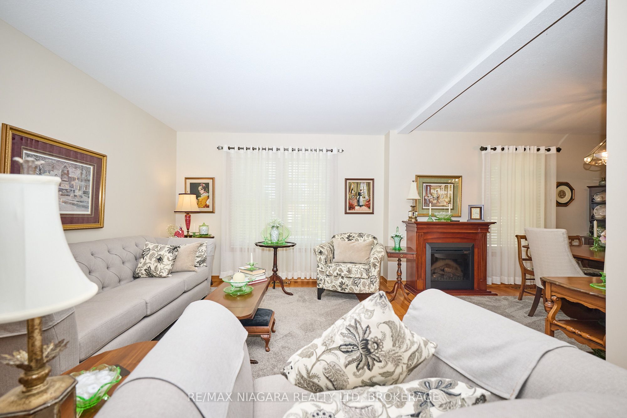 524 Lakeview Road Property Photo 6