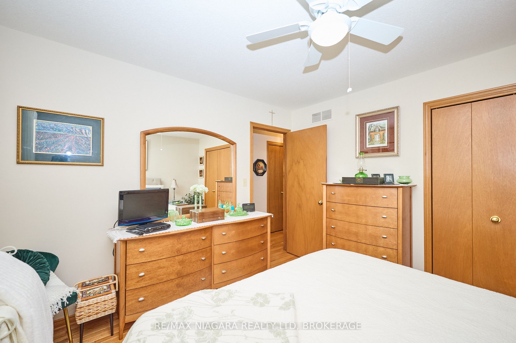 524 Lakeview Road Property Photo 17