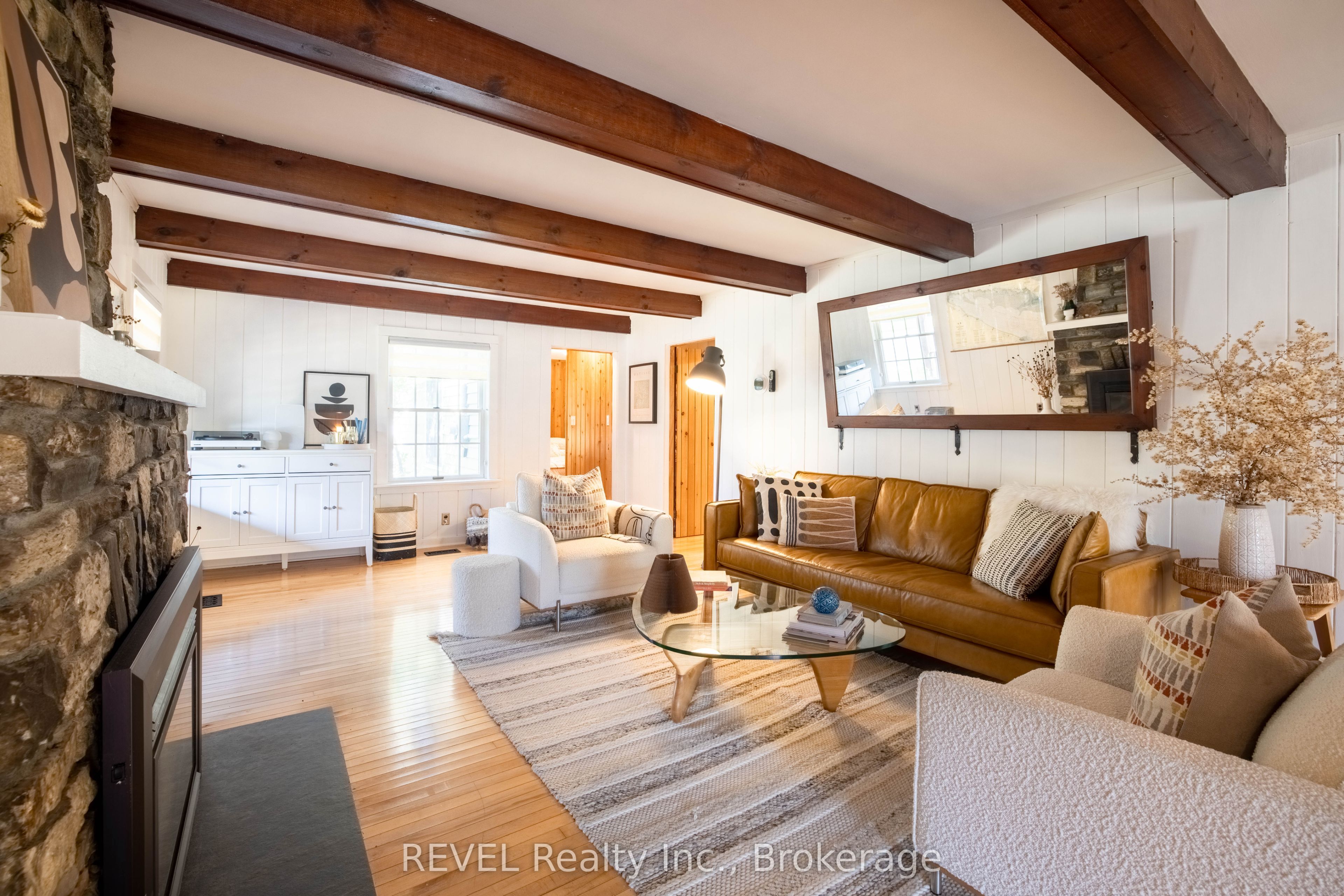 60 Bernard Avenue Property Photo 8