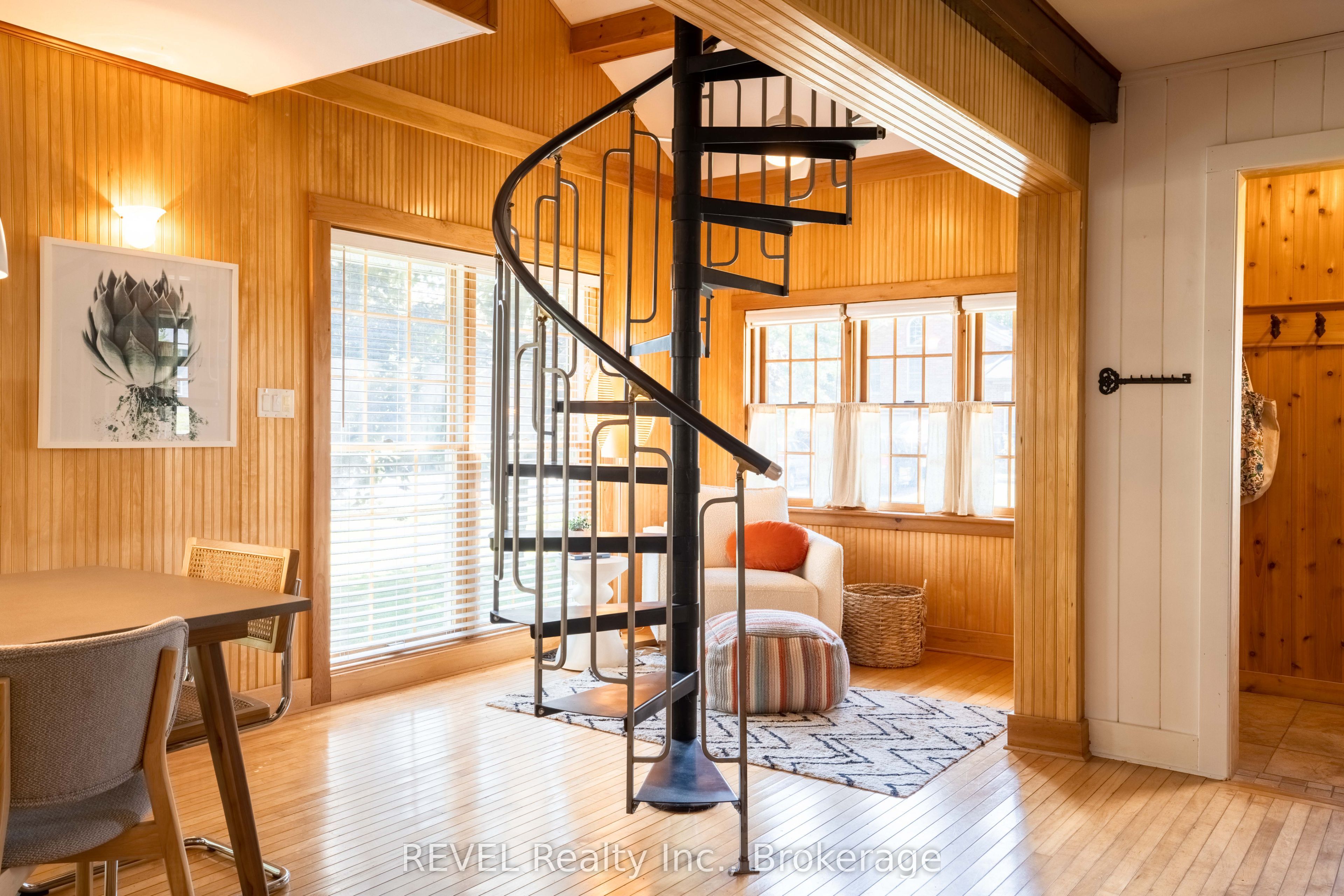 60 Bernard Avenue Property Photo 12