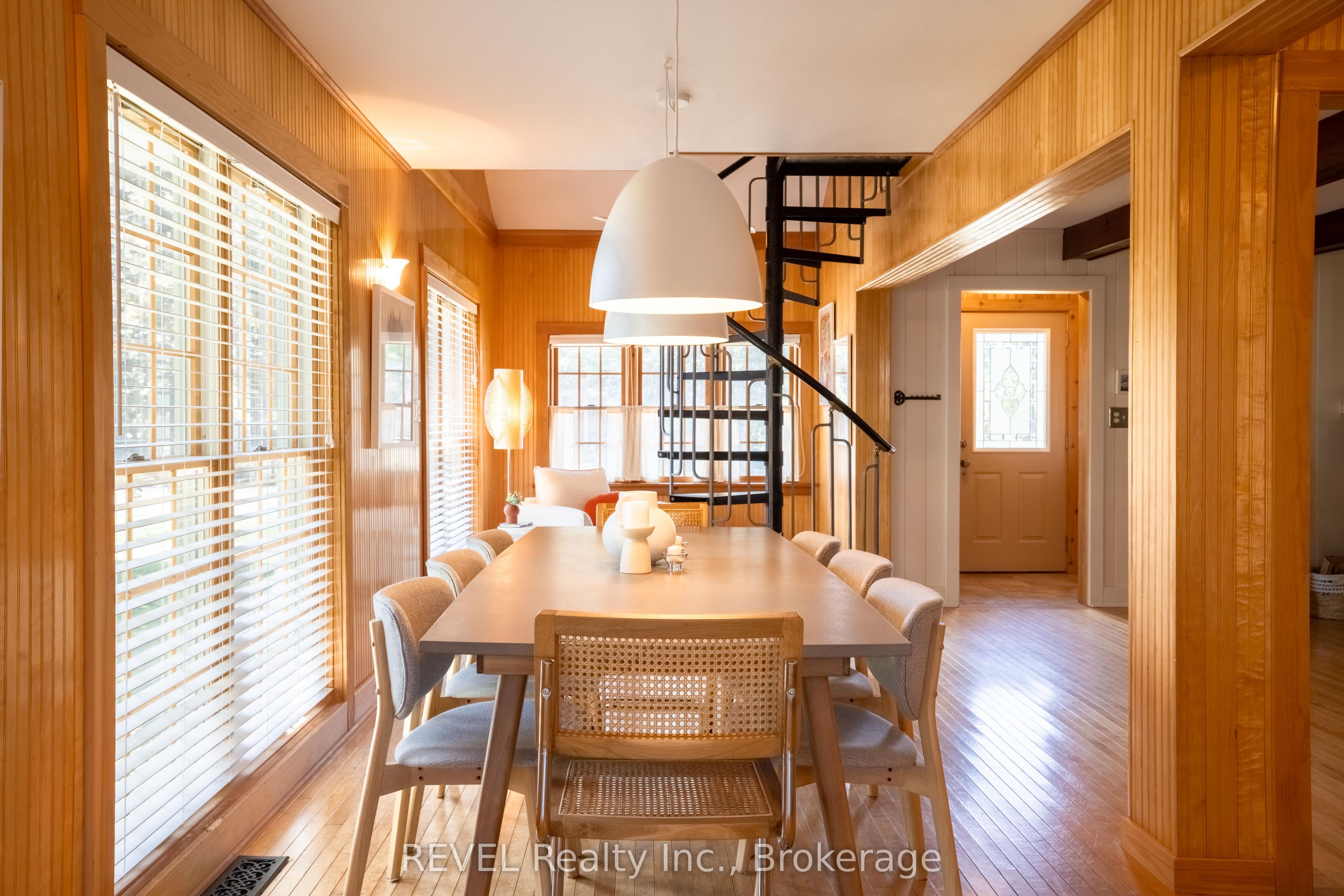60 Bernard Avenue Property Photo 16