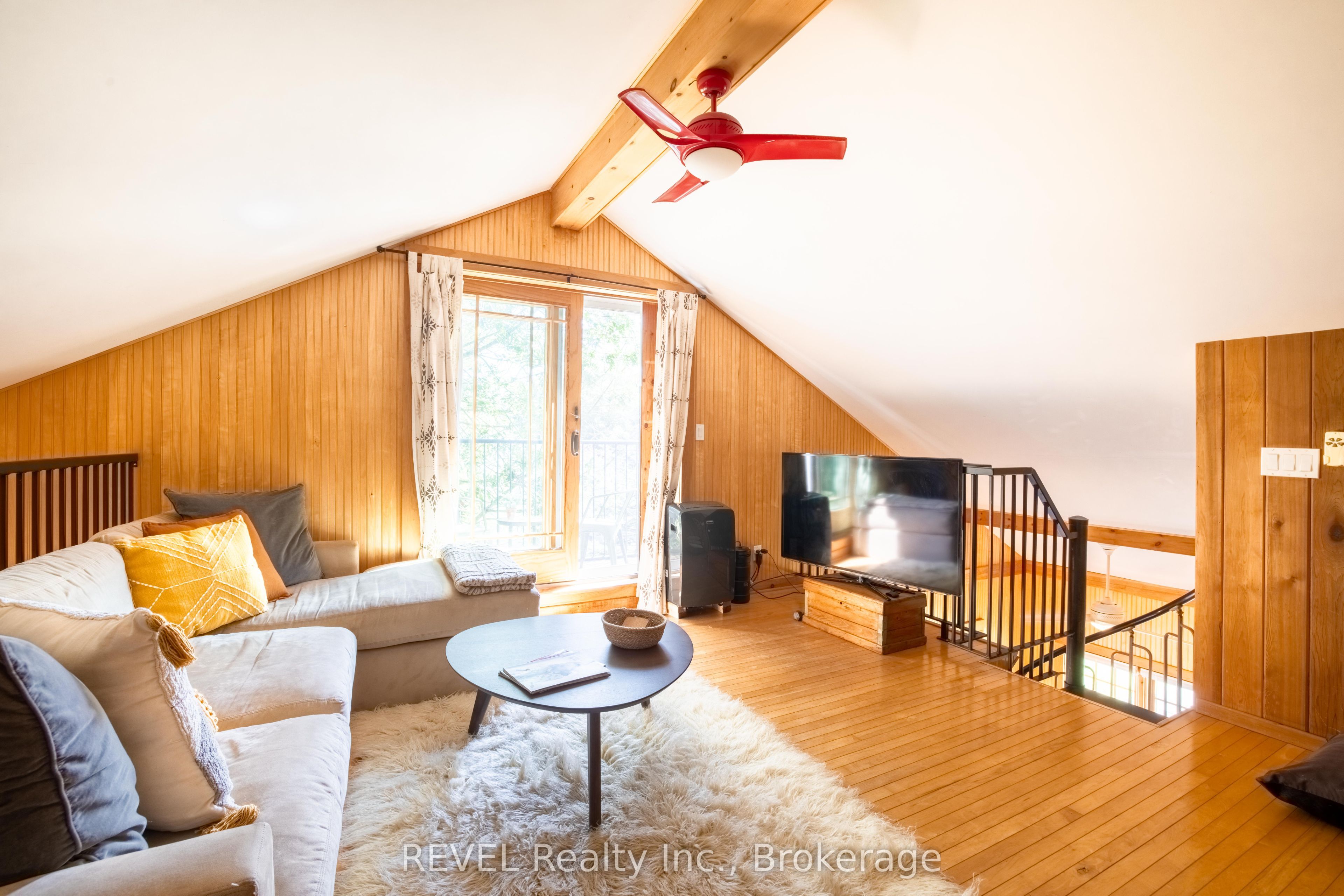 60 Bernard Avenue Property Photo 29