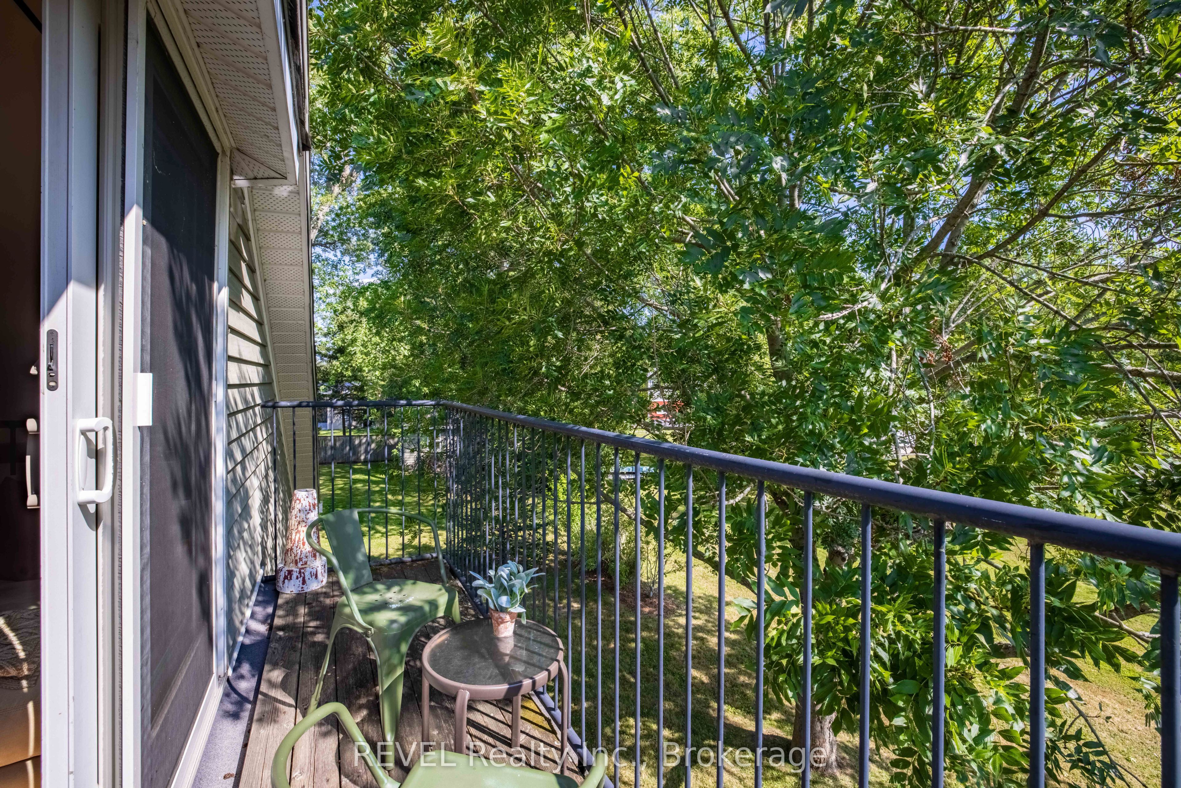 60 Bernard Avenue Property Photo 31