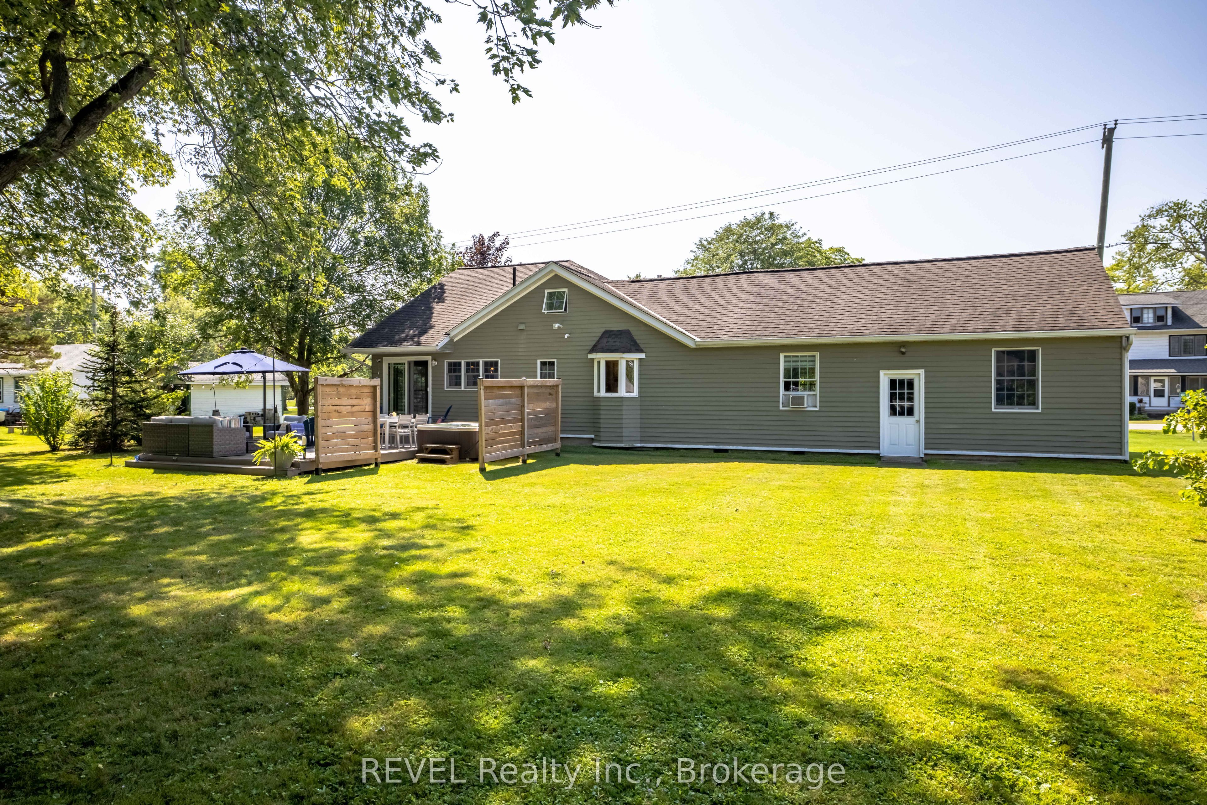 60 Bernard Avenue Property Photo 41