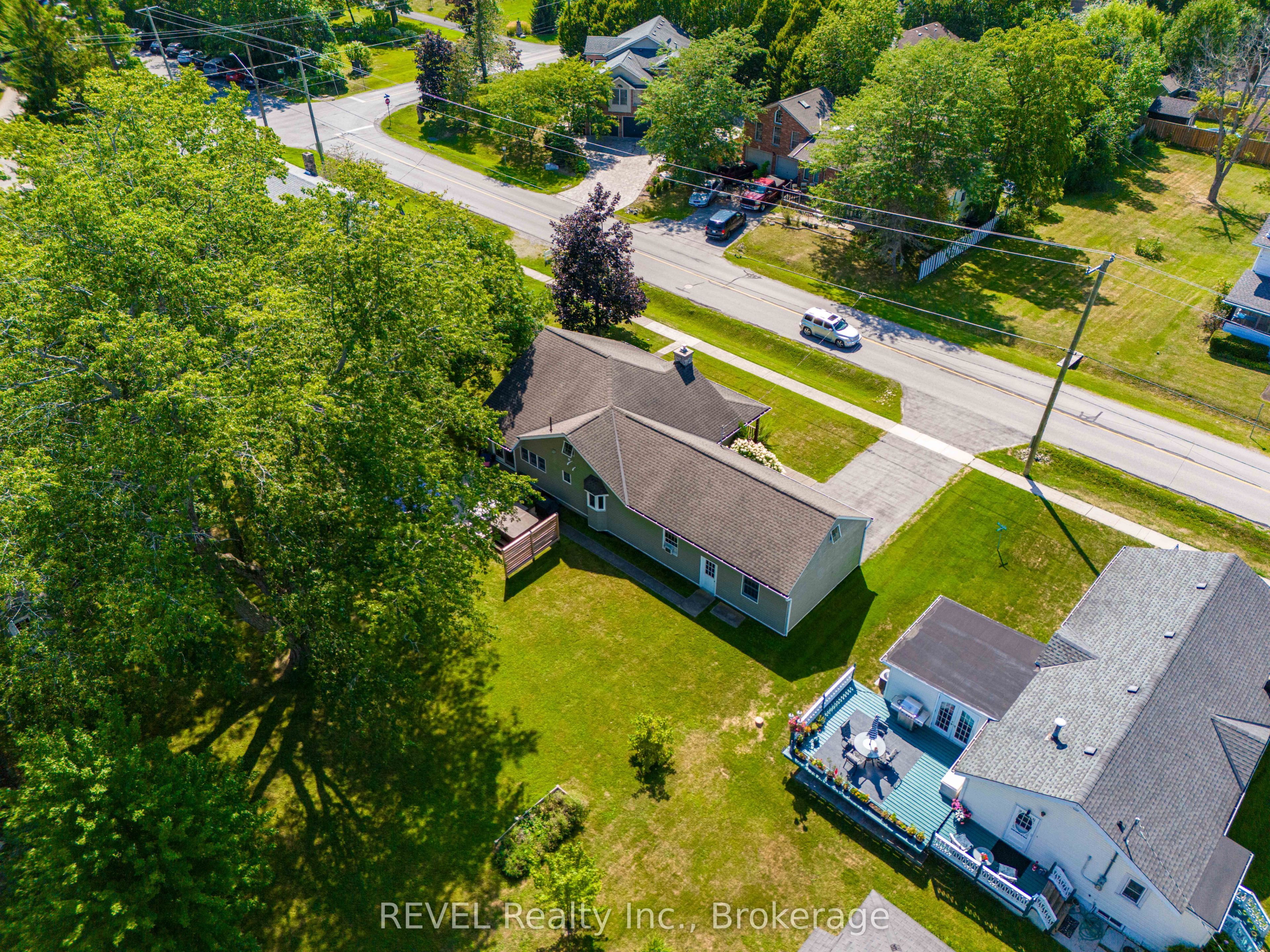 60 Bernard Avenue Property Photo 44