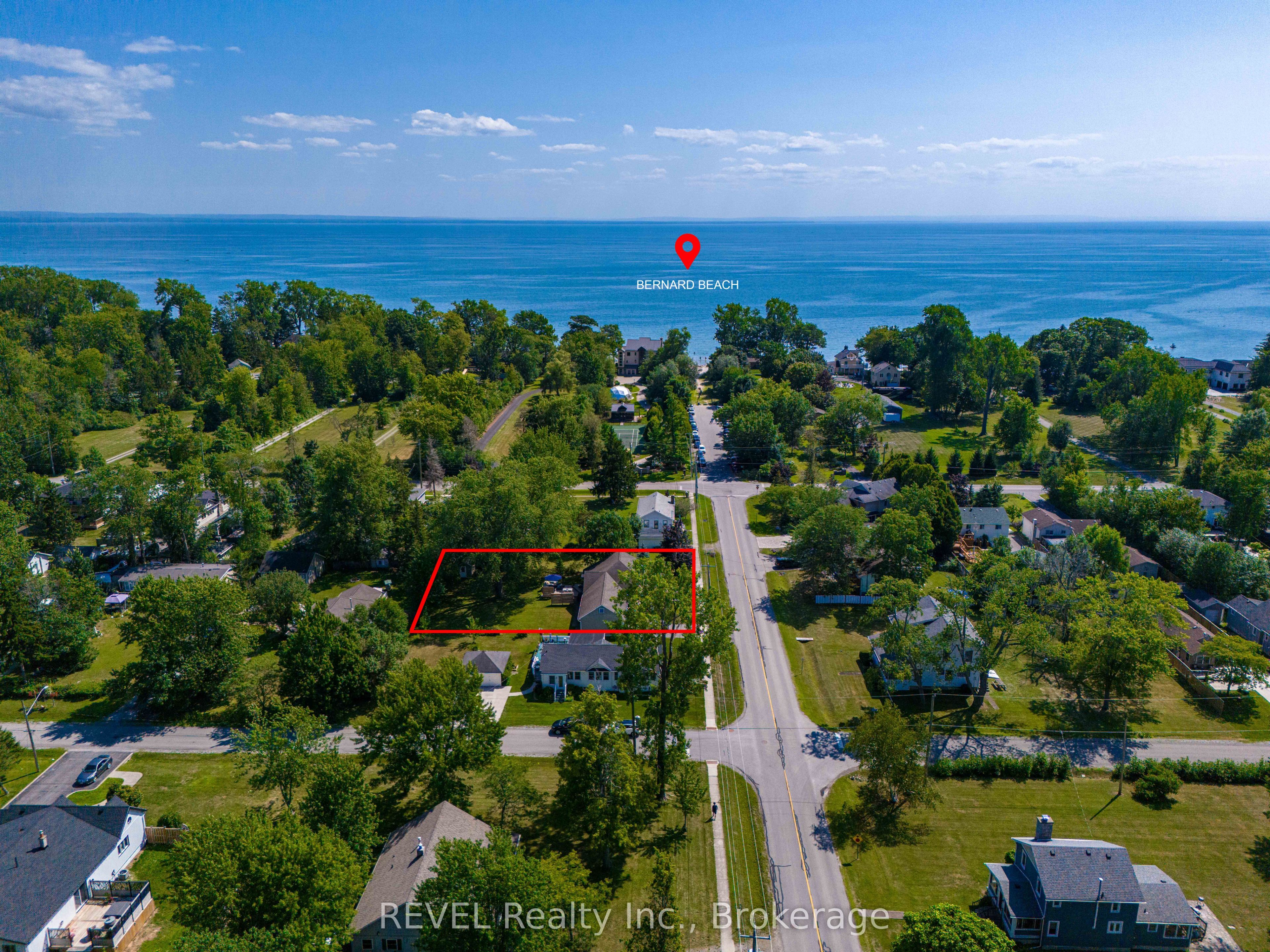 60 Bernard Avenue Property Photo 49