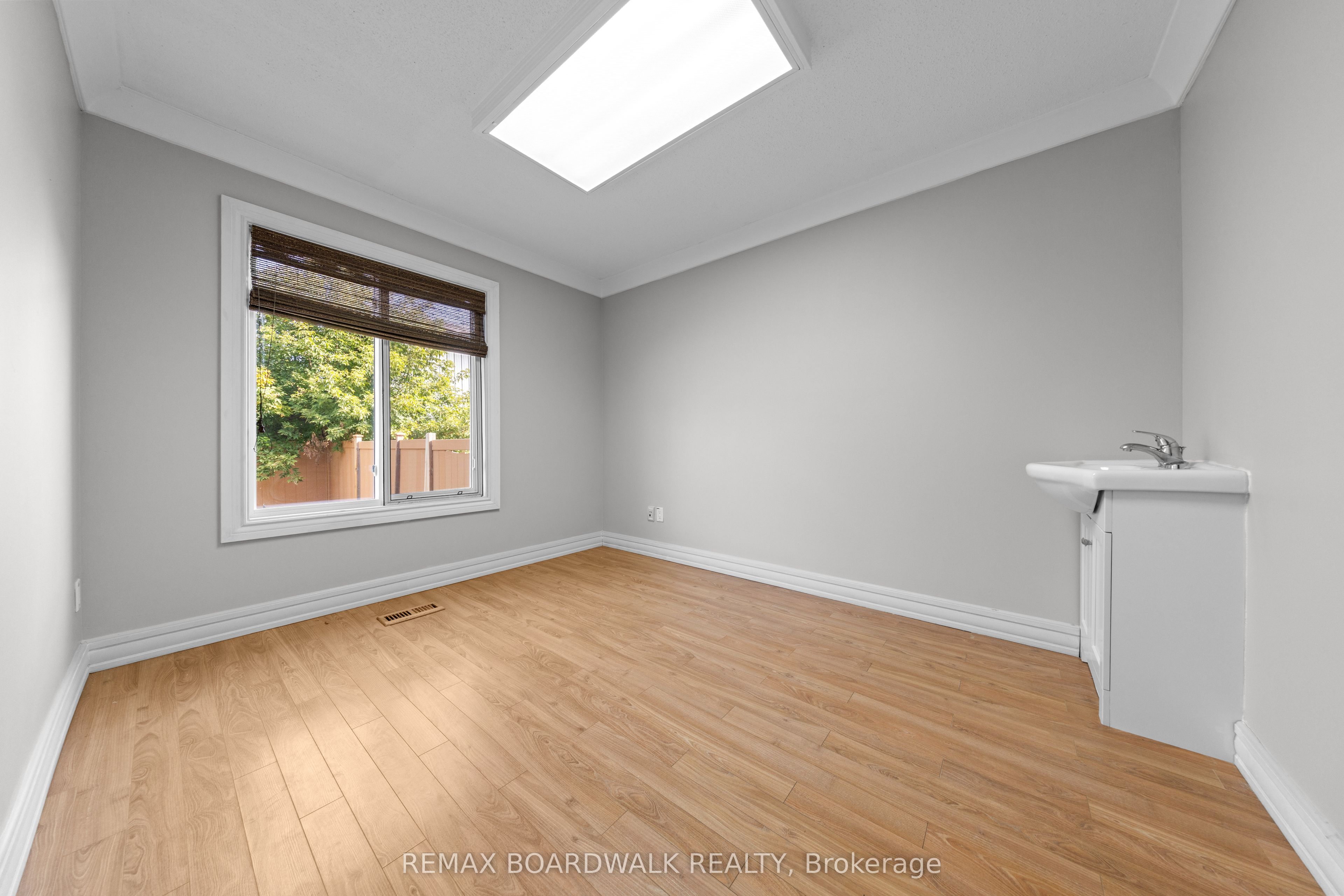 921 Notre Dame Street Property Photo 13