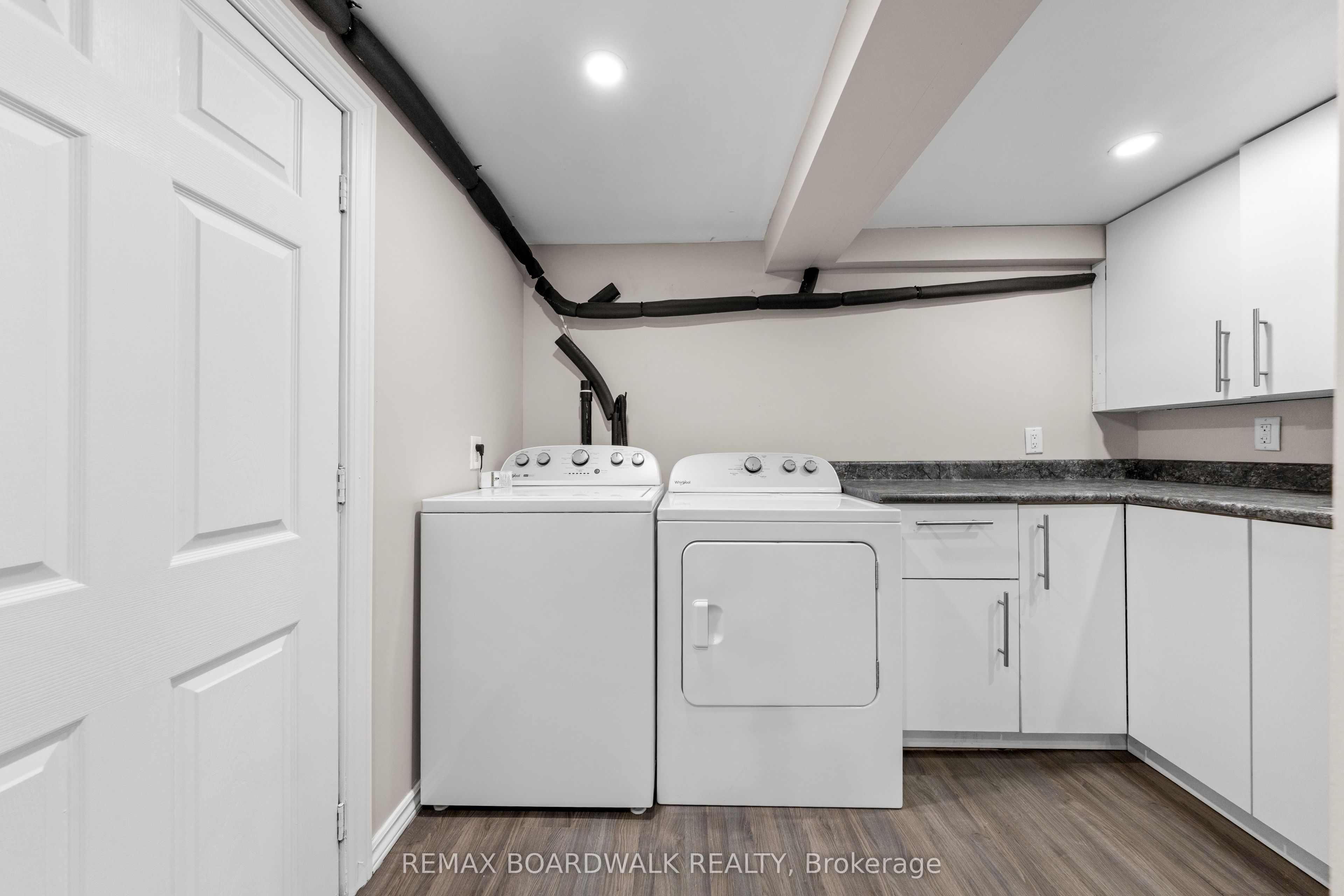 921 Notre Dame Street Property Photo 30