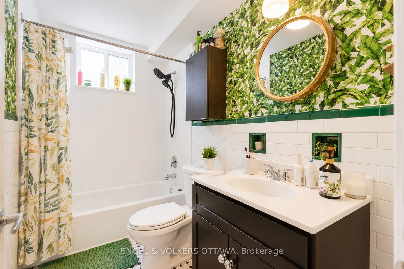 520 Hilson Avenue Property Photo 11