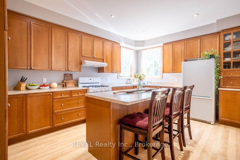 3305 Hyman Avenue Property Photo 15