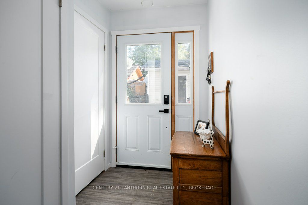 74 Cottage Lane Property Photo 5