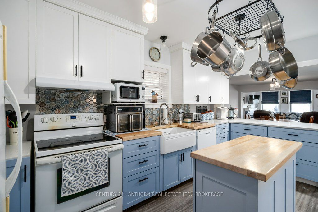 74 Cottage Lane Property Photo 7