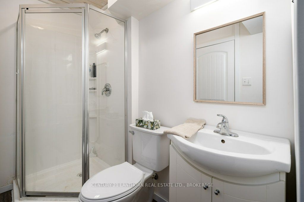 74 Cottage Lane Property Photo 8