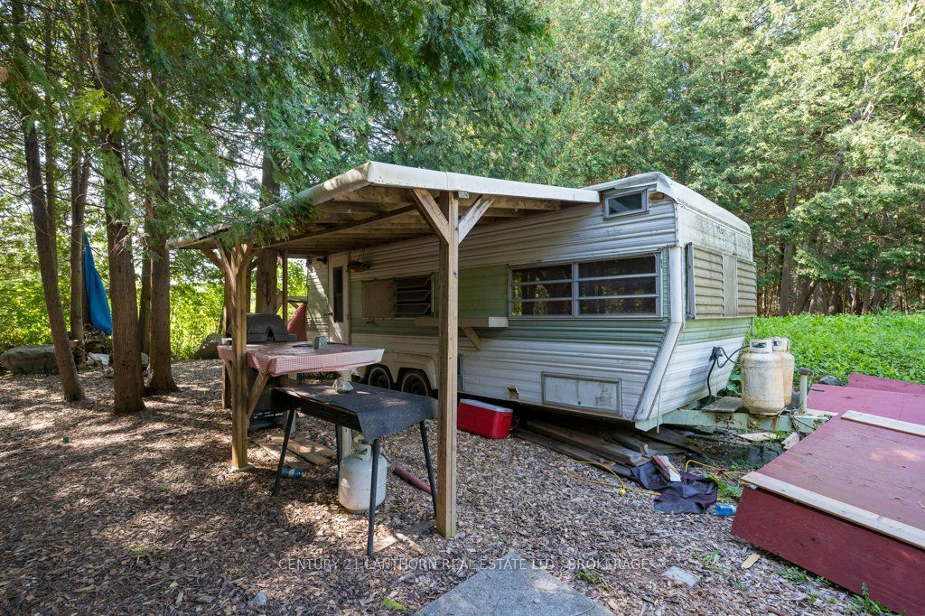 74 Cottage Lane Property Photo 37