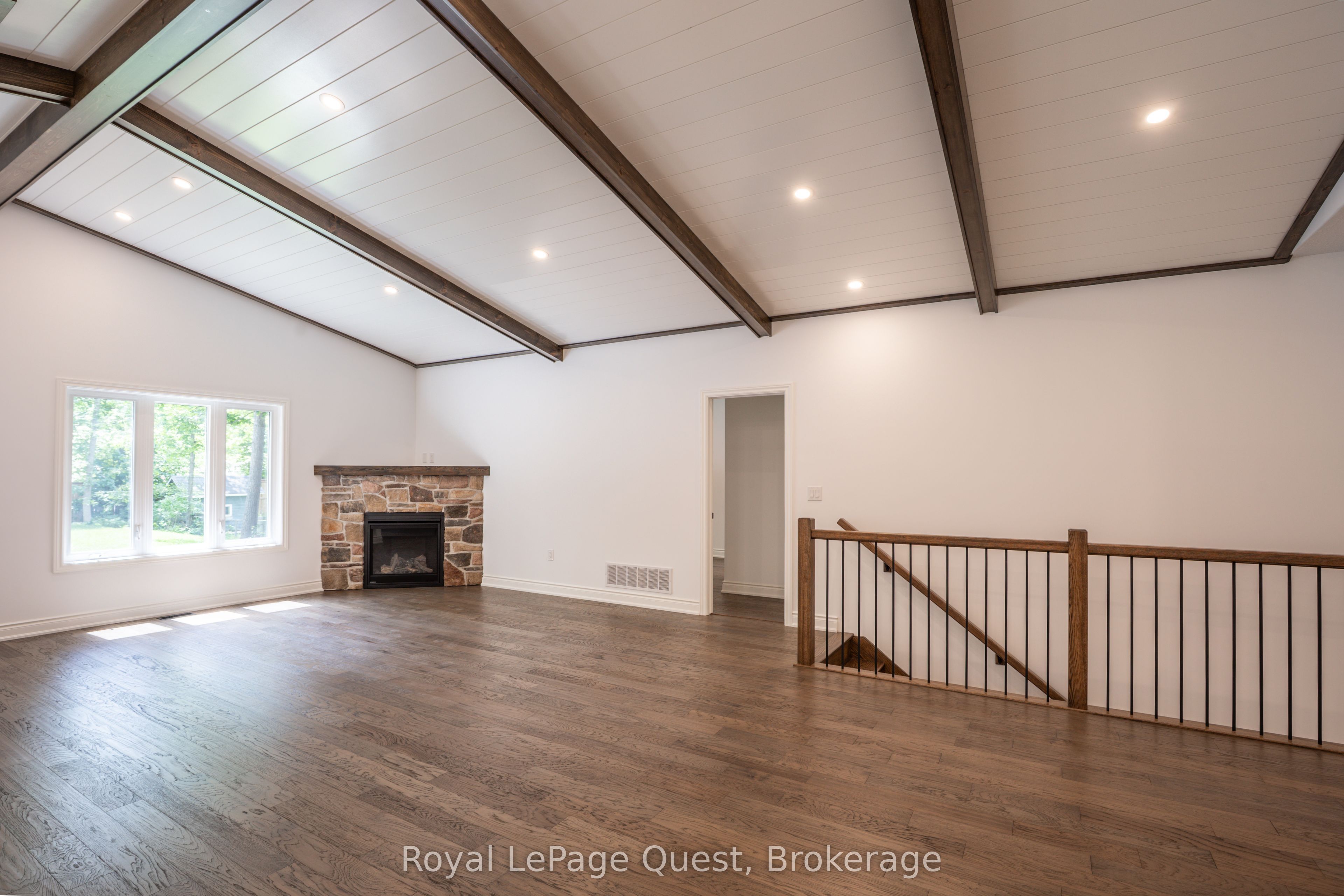 57 West Road W Property Photo 13