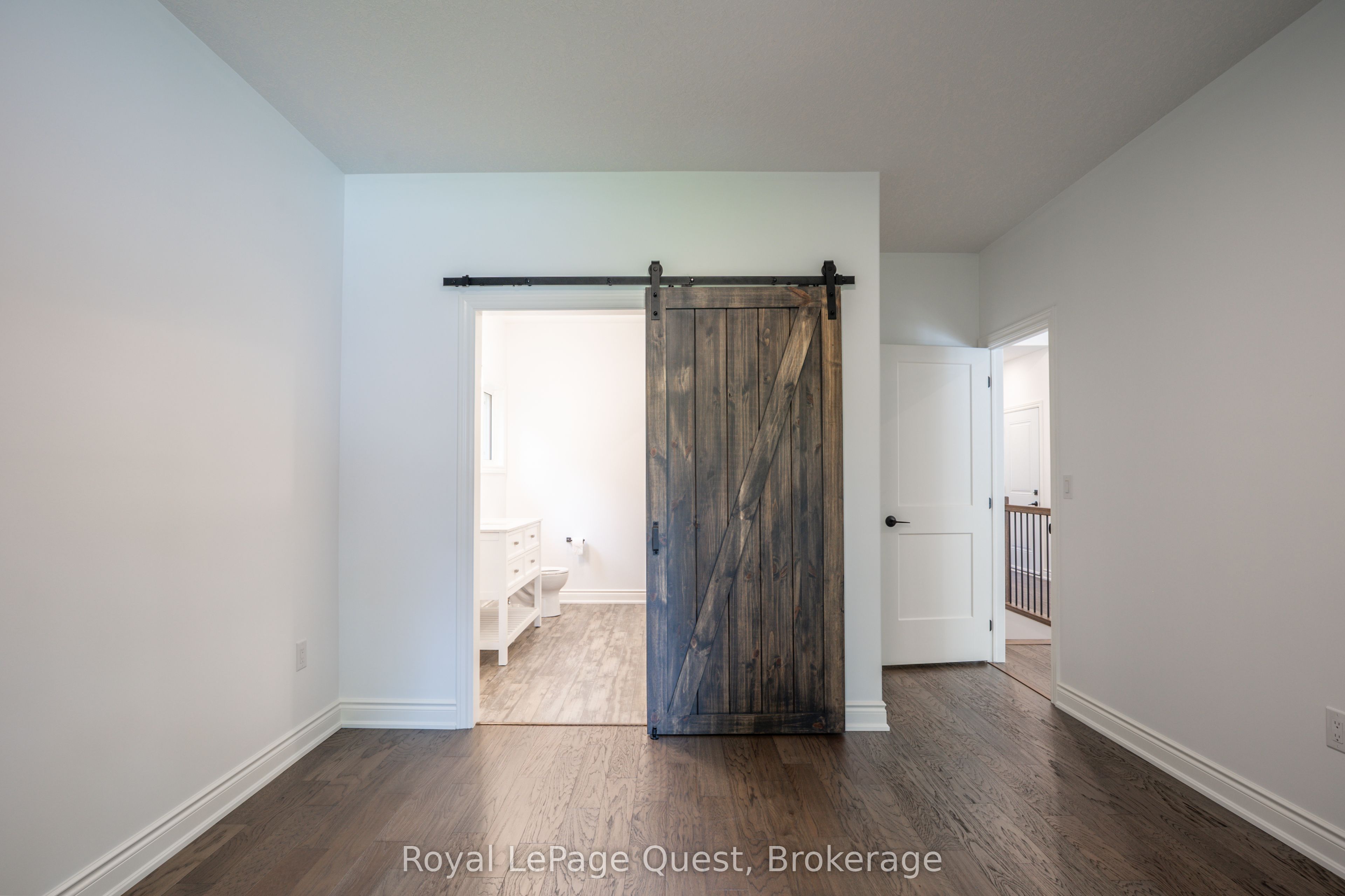 57 West Road W Property Photo 15