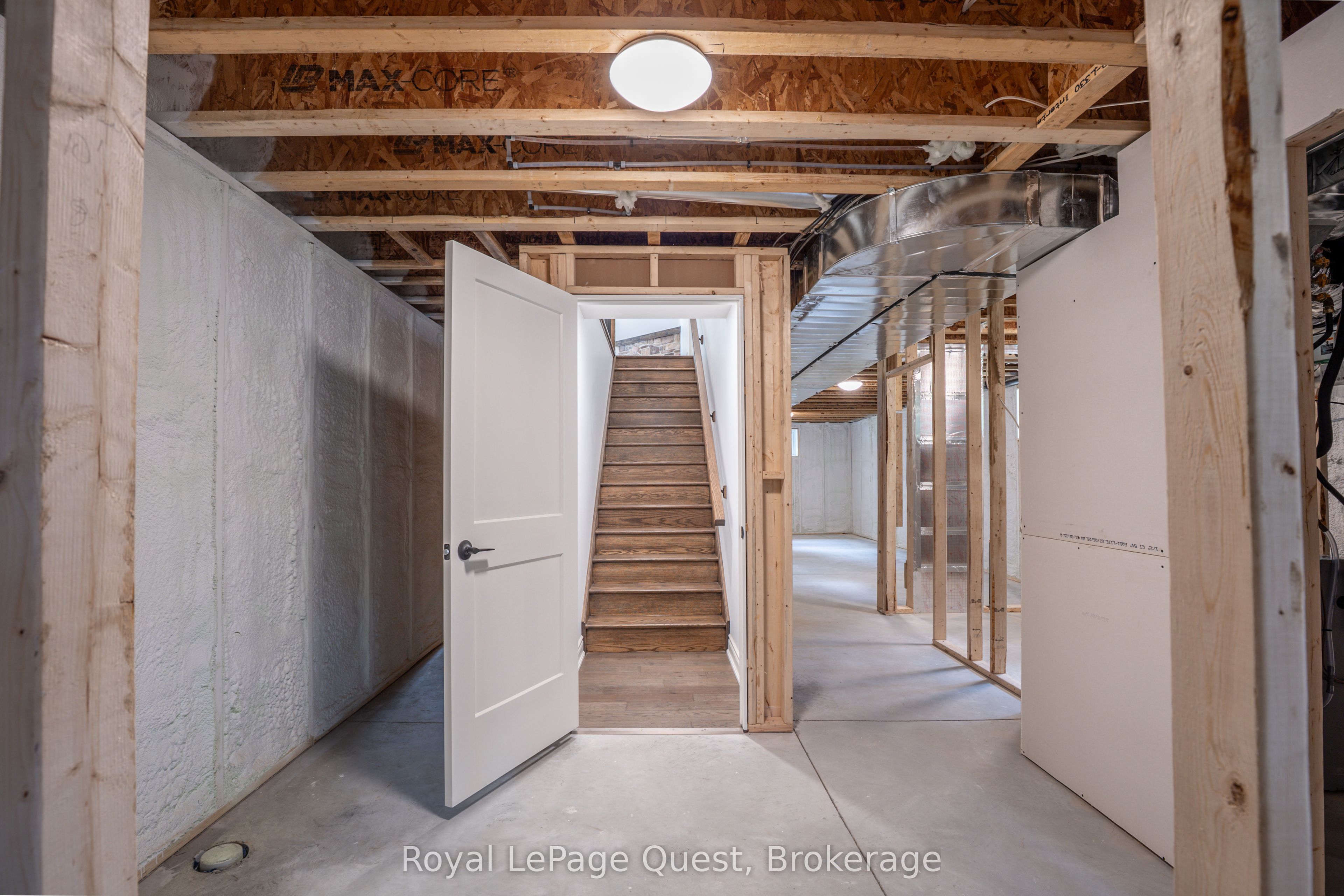 57 West Road W Property Photo 22