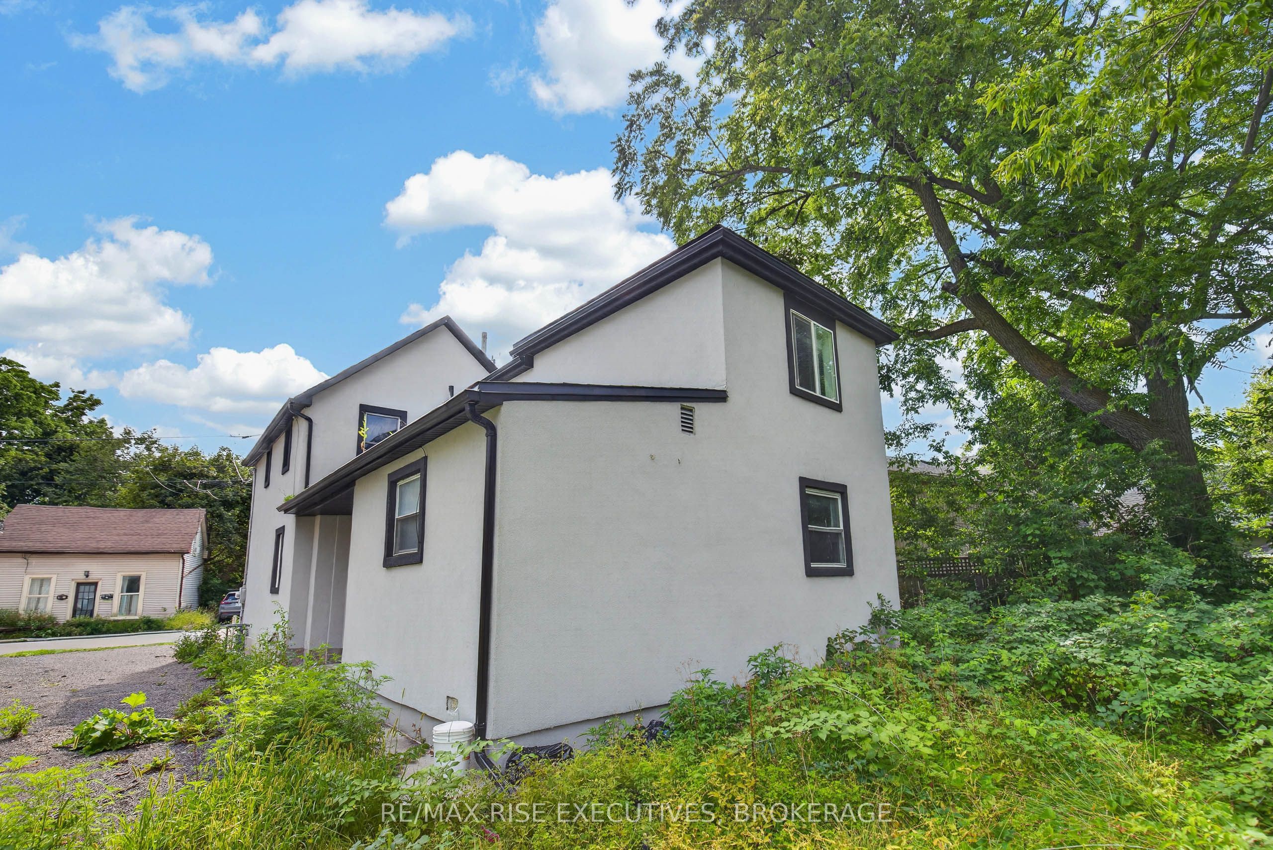 193 York Street Property Photo 8