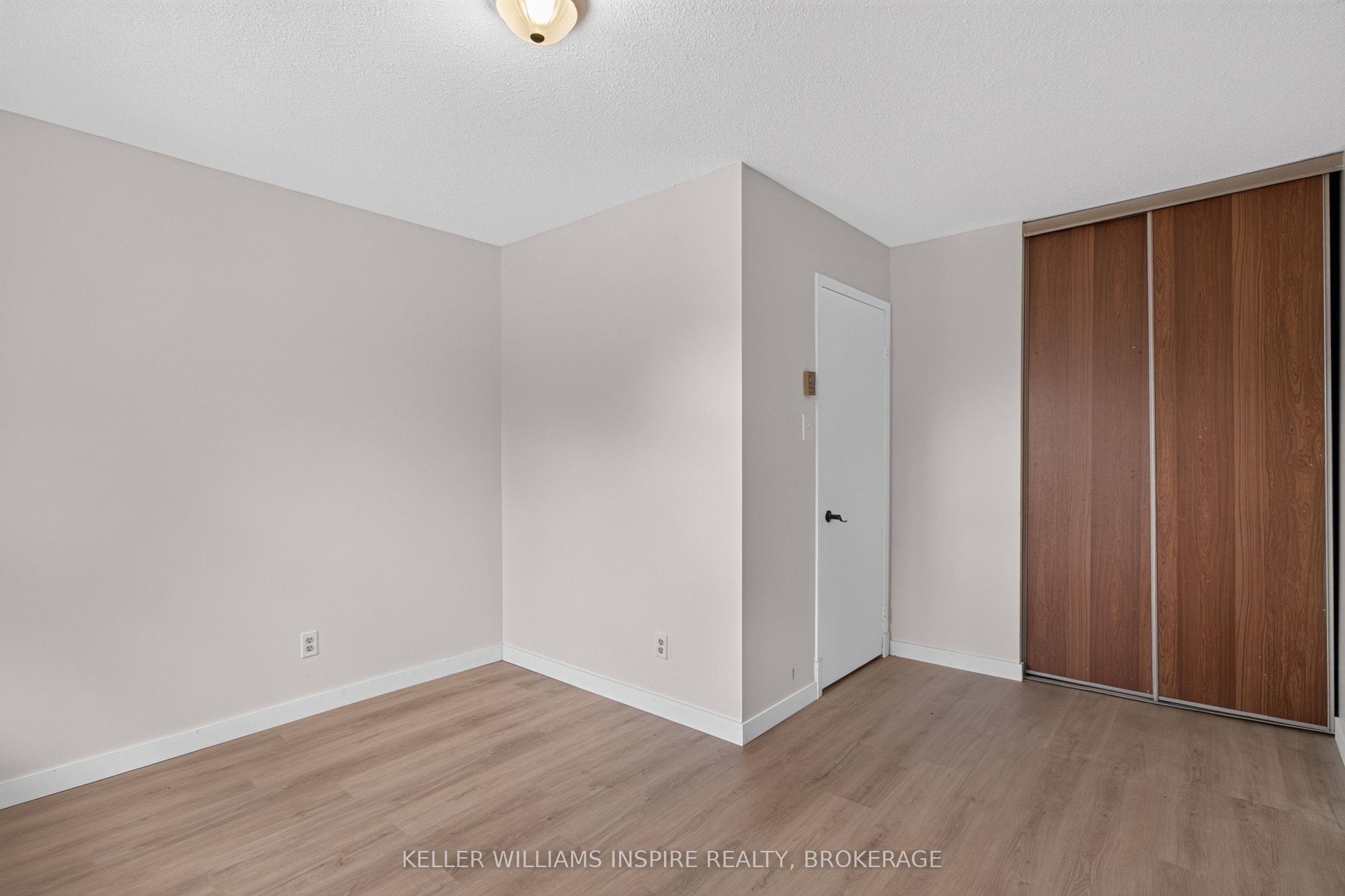 776 Grouse Crescent Property Photo 17