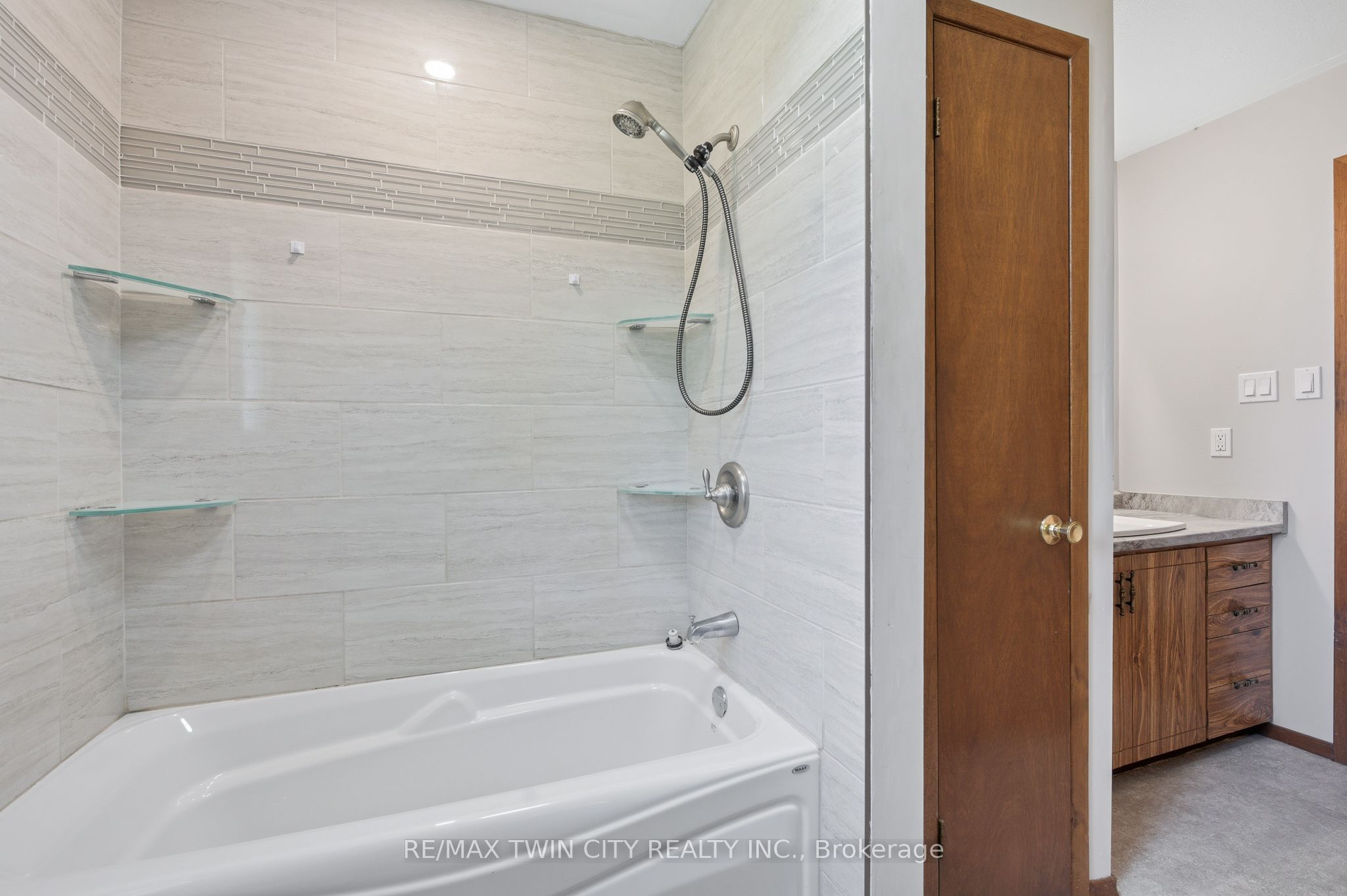 1621 Morrison Road Property Photo 21