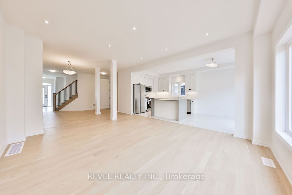 24 Broddy Avenue Upper Property Photo 10