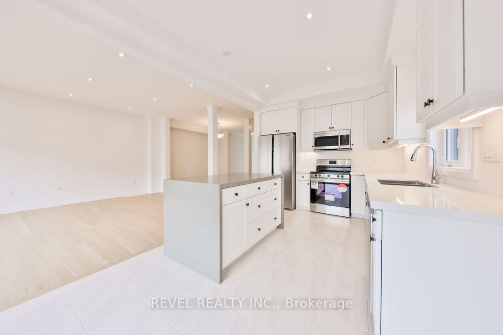 24 Broddy Avenue Upper Property Photo 13