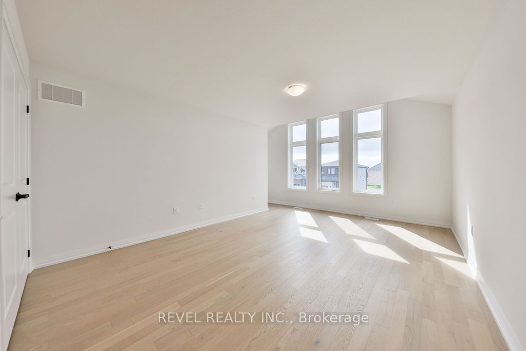 24 Broddy Avenue Upper Property Photo 25