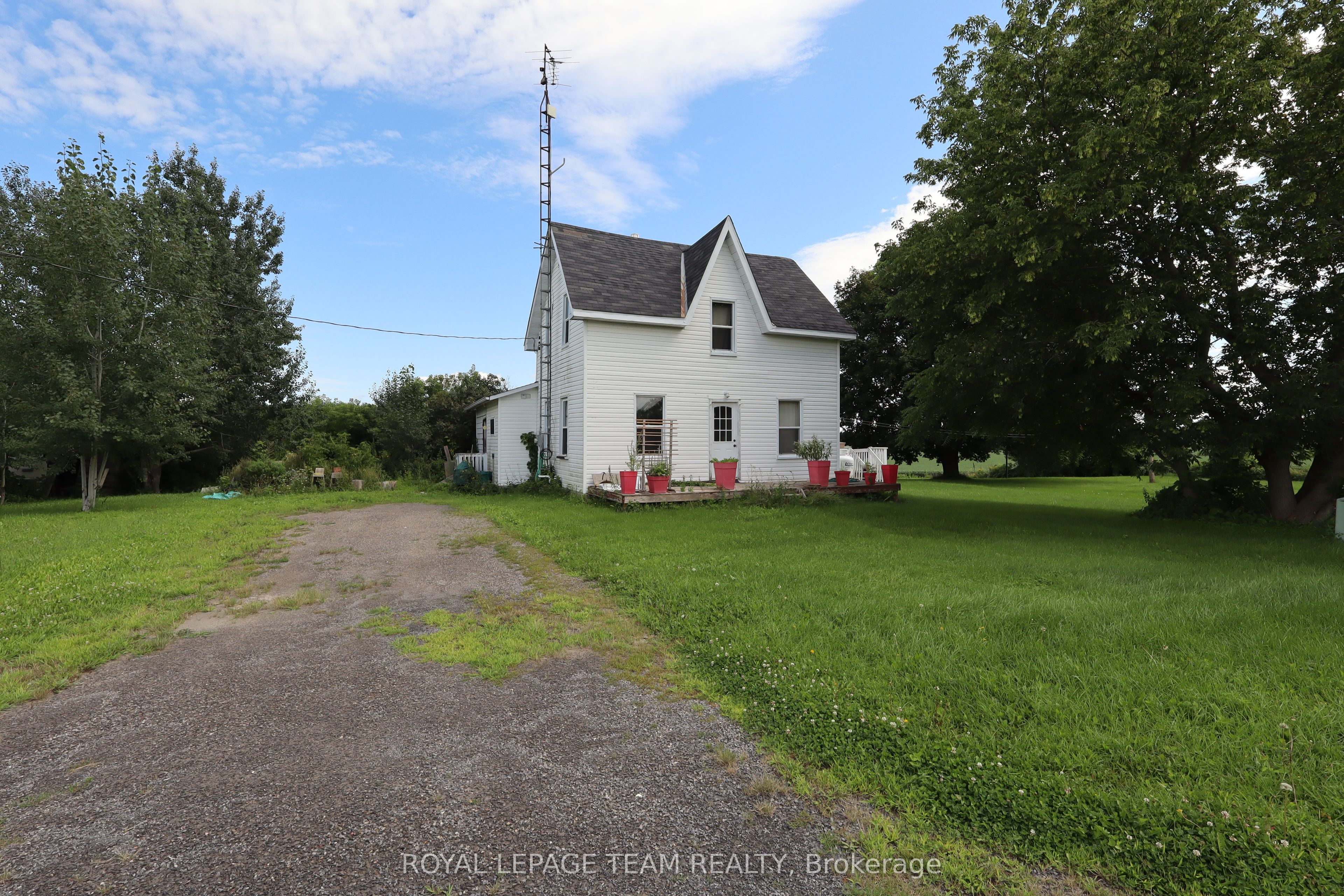 11200 Bailey Road Property Photo 8