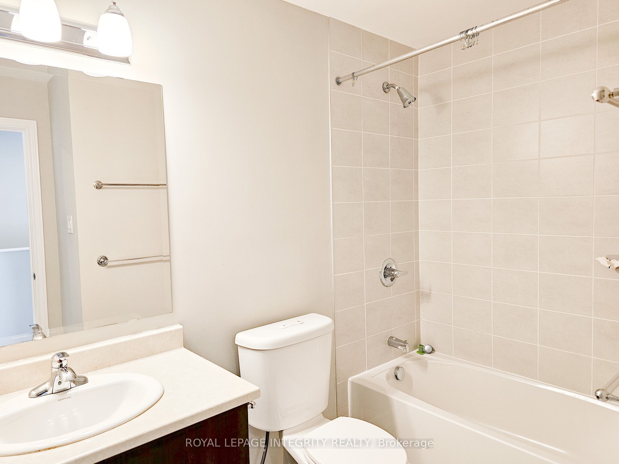 512 Thimbleberry Row Property Photo 22