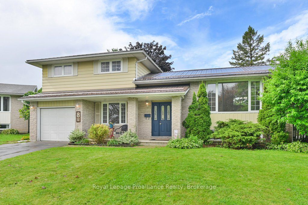 8 Panter Circle Property Photo 1