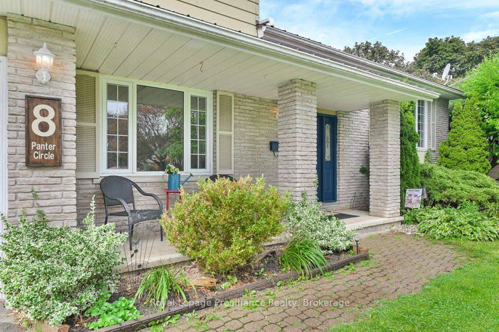 8 Panter Circle Property Photo 4