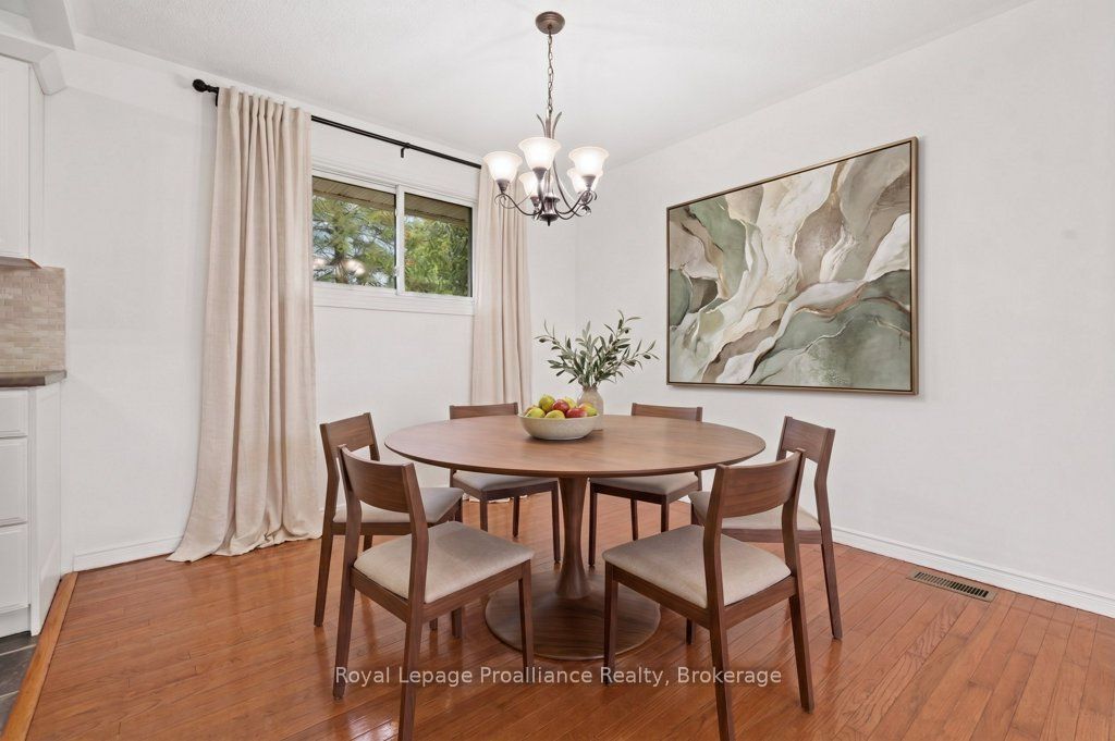 8 Panter Circle Property Photo 12