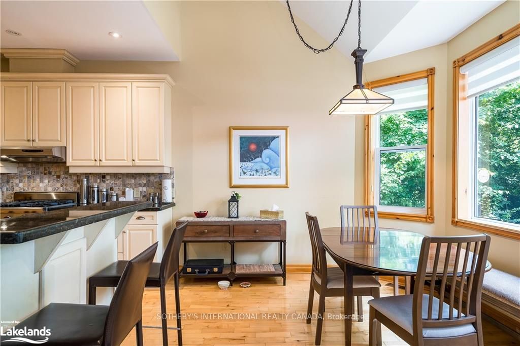 188 Brooker Boulevard Property Photo 13