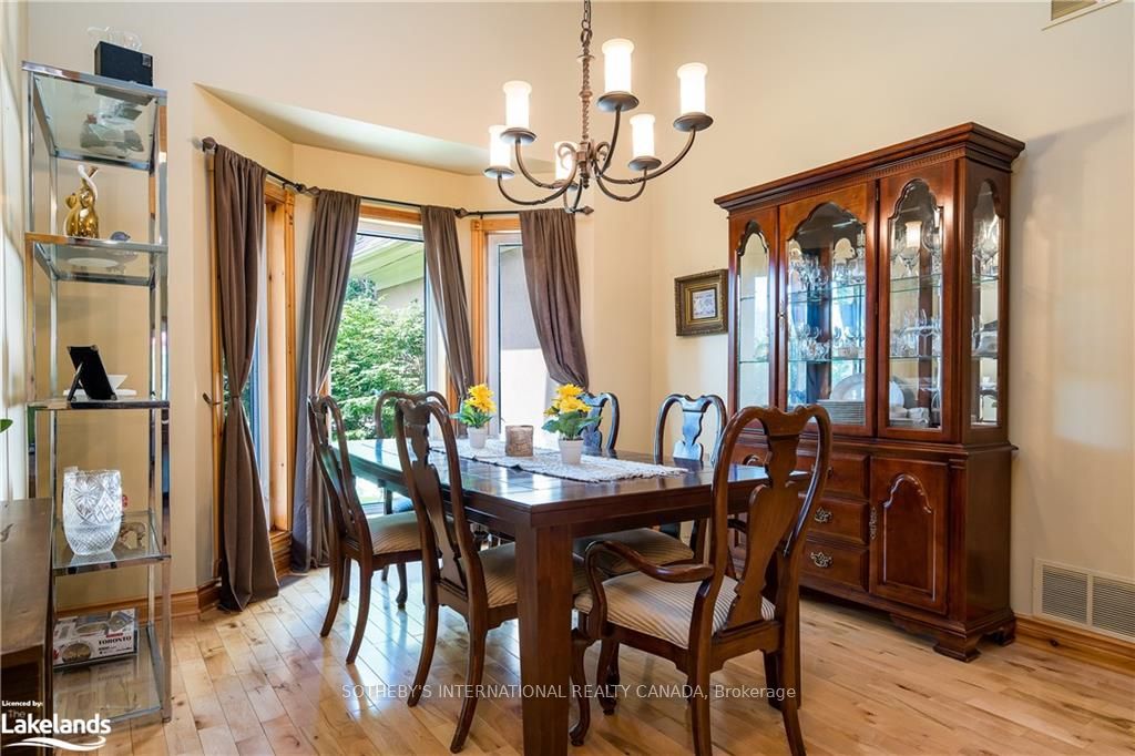 188 Brooker Boulevard Property Photo 17