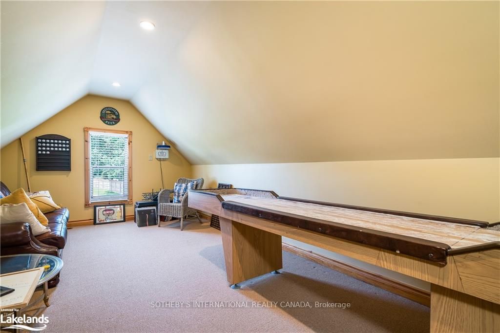 188 Brooker Boulevard Property Photo 25