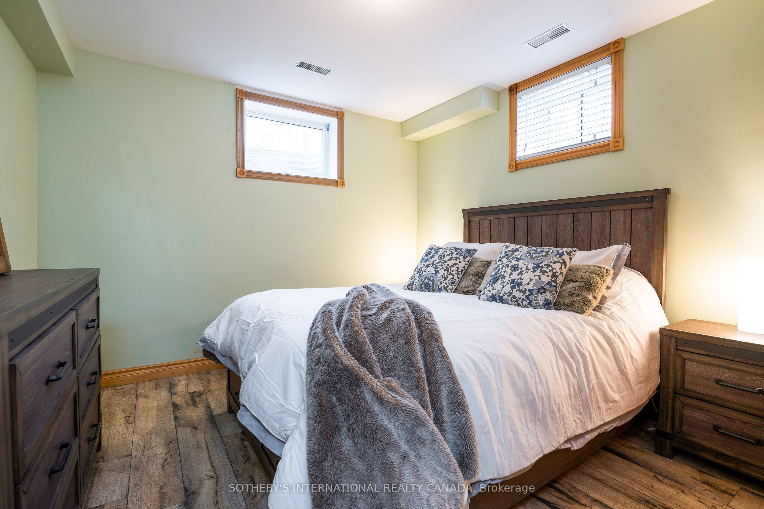 188 Brooker Boulevard Property Photo 48